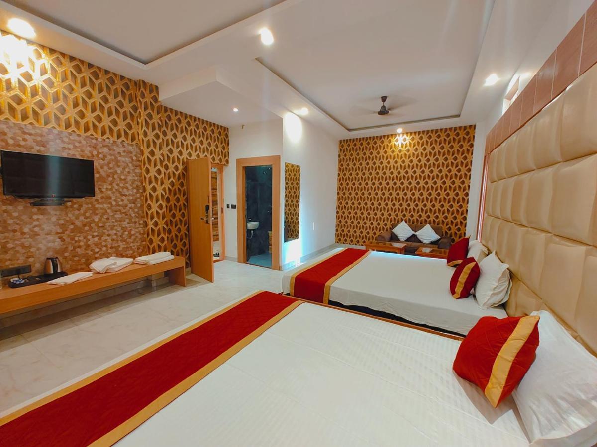 Avadh Sunshine Palace Hotel And Resort Ayodhya Exterior photo