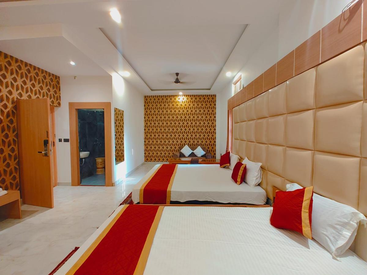 Avadh Sunshine Palace Hotel And Resort Ayodhya Exterior photo